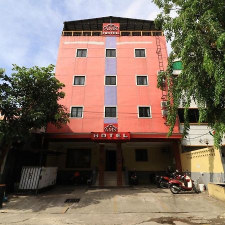 Ams Hotel Koja Джакарта Екстериор снимка