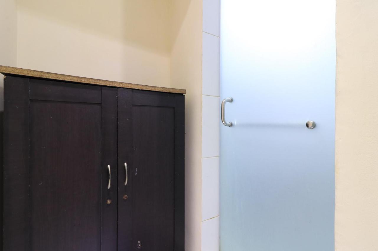 Ams Hotel Koja Джакарта Екстериор снимка