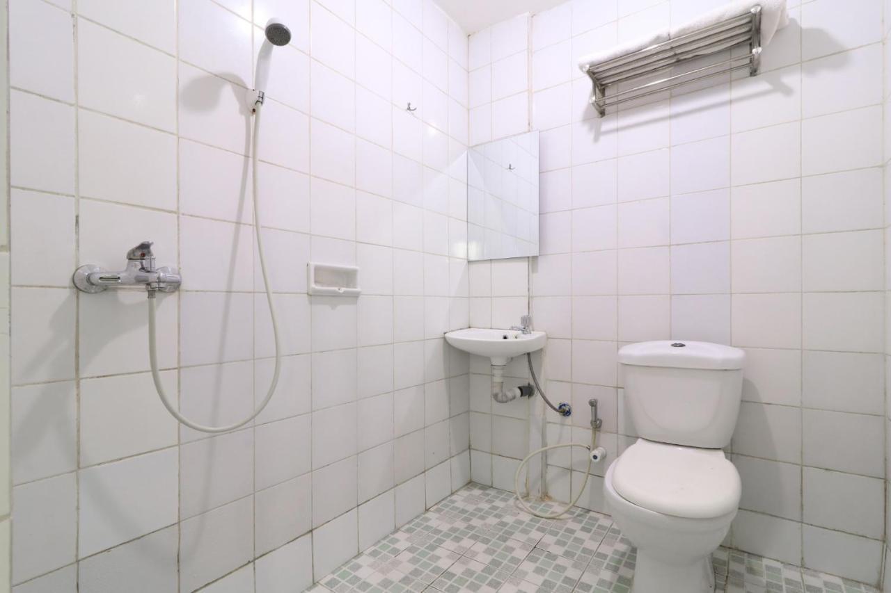 Ams Hotel Koja Джакарта Екстериор снимка